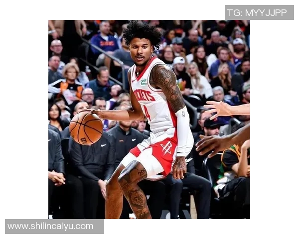 休斯顿火箭队狂胜之夜,杰伦·格林32分领衔,杨瀚森G联赛首秀展NBA潜力 休斯顿火箭队狂胜之夜,杰伦·格林32分领衔,杨瀚森G联赛首秀展NBA潜力